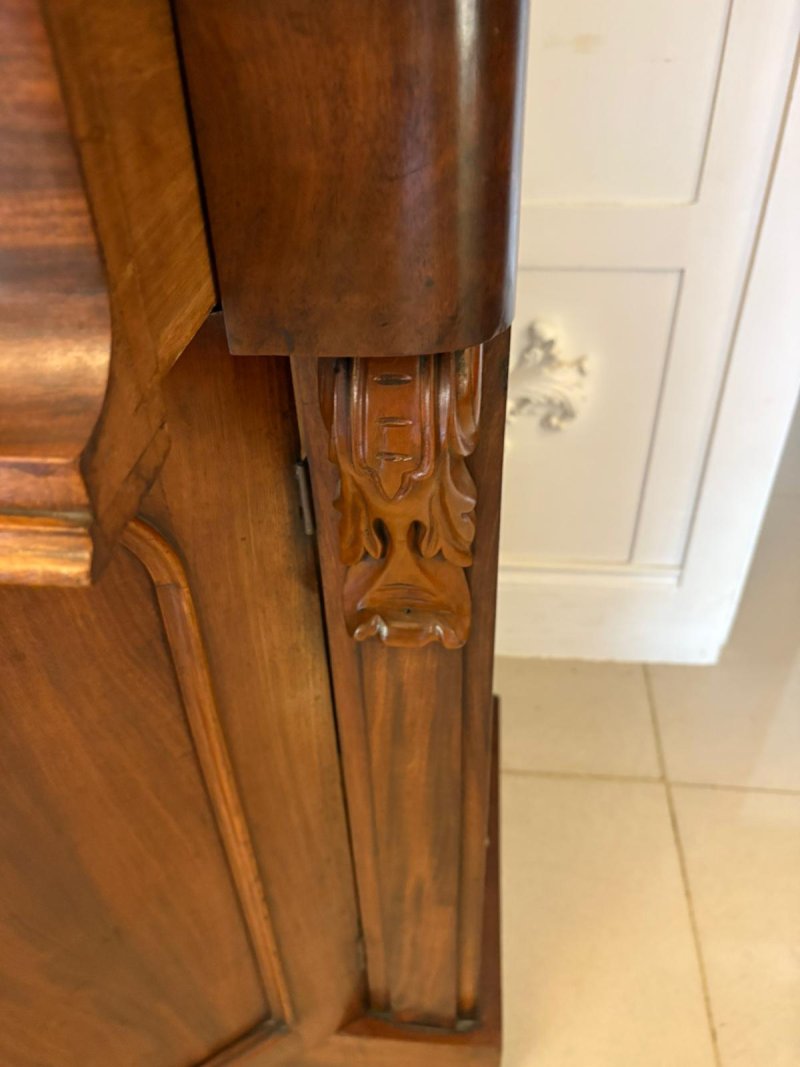 Superb Quality Antique Victorian Figured Mahogany Bookcase - Image 5